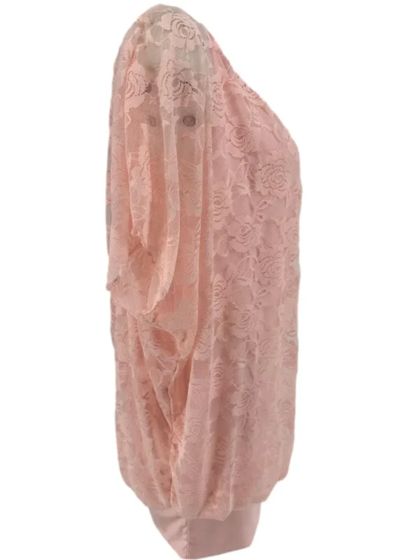 Blouse brede boord met korte mouw en kant licht roze