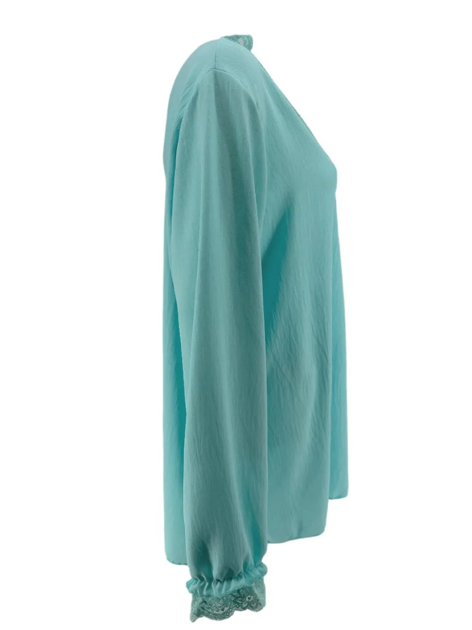 blouse_met_lange_mouw_en__1-1.webp Blouse met lange mouw en kanten v-hals Bea mint