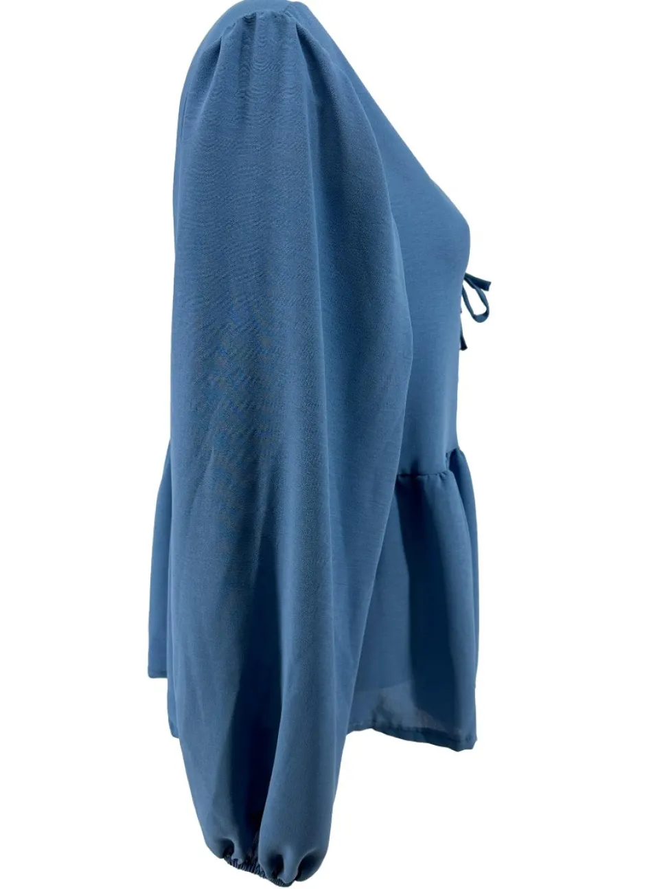 blouse_met_lange_mouw_en__1-8.webp Blouse met lange mouw en strikjes aan de voorzijde jeans blauw (SALE)