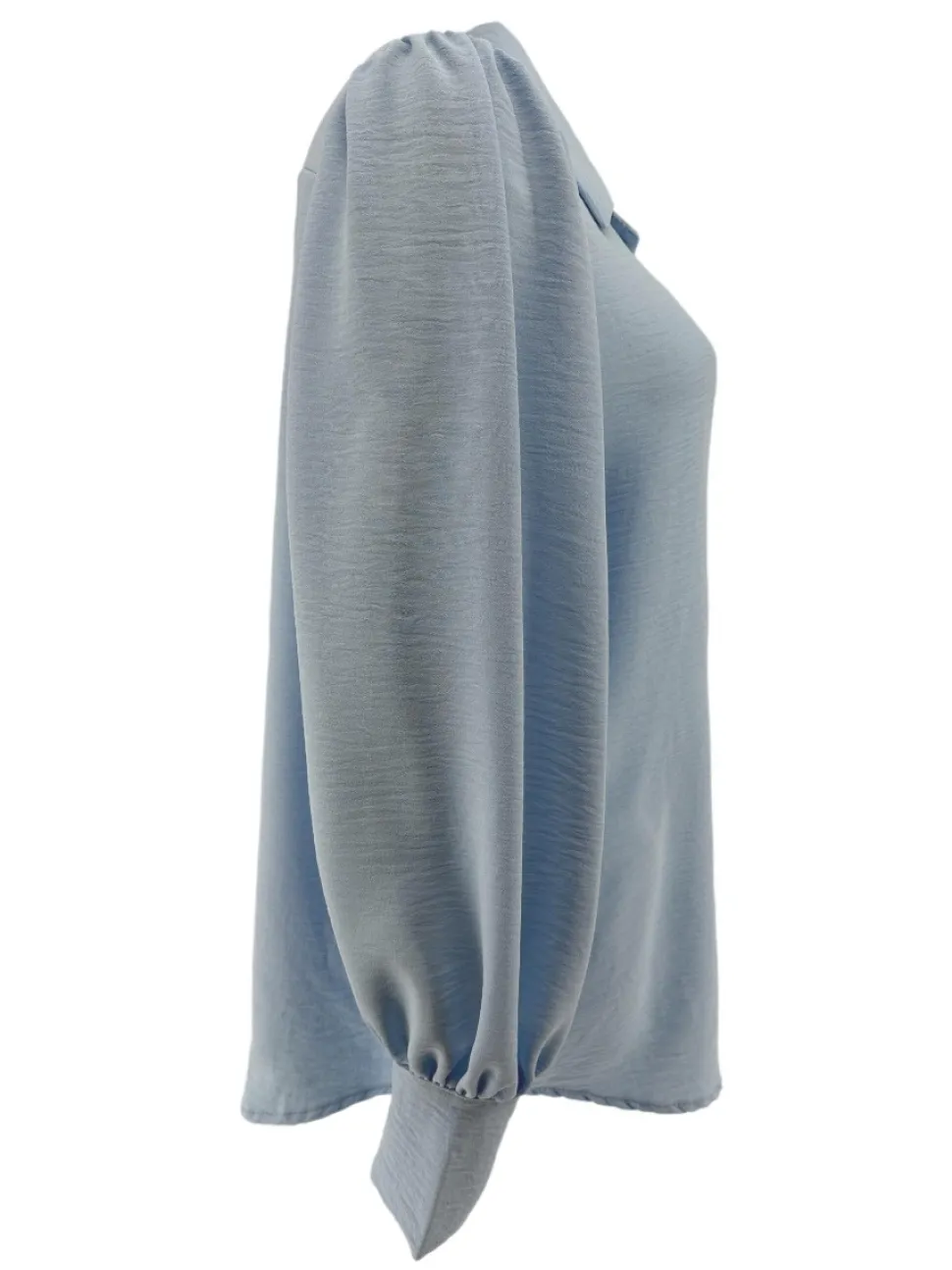 blouse_met_plooi_in_de_mo_1-2.webp Blouse met plooi in de mouw Tammy licht blauw