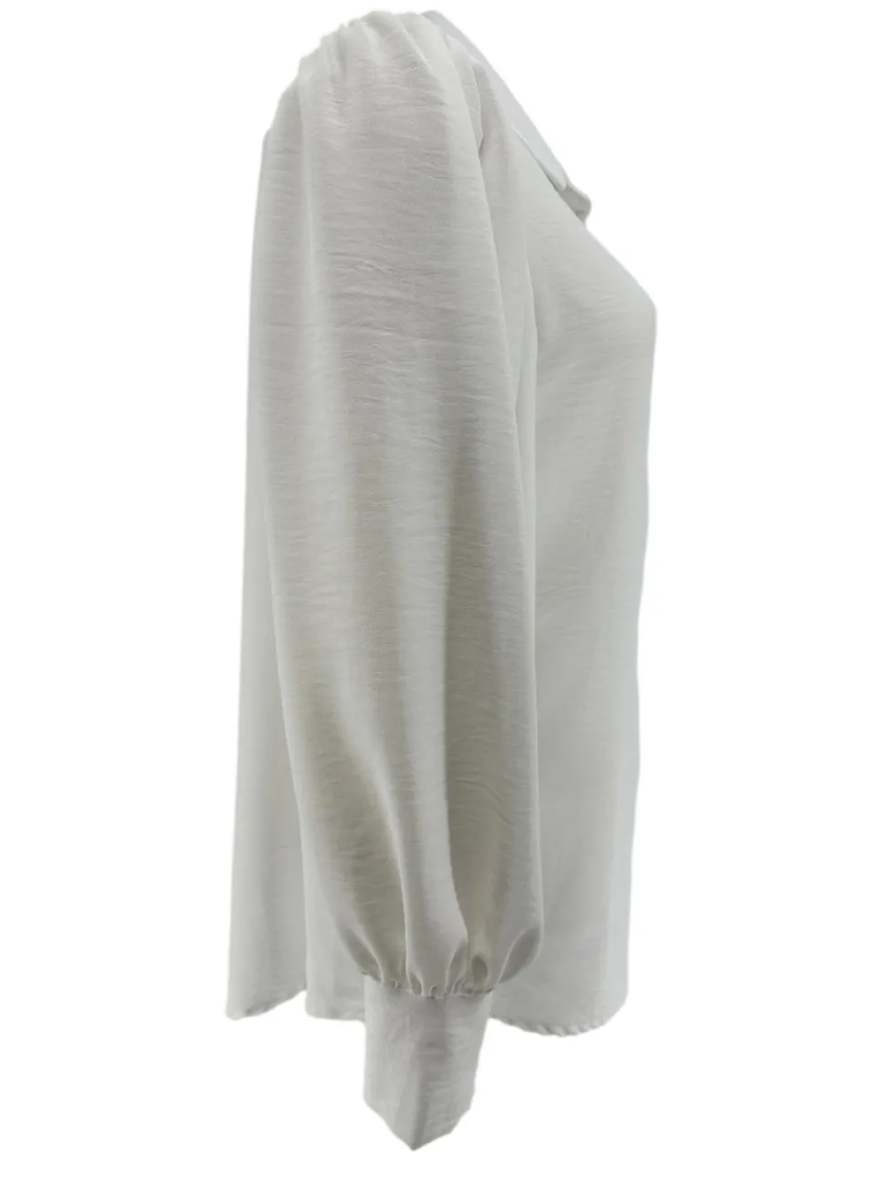 blouse_met_plooi_in_de_mo_1-3.webp Blouse met plooi in de mouw Tammy off-white