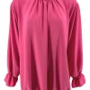 Blouse met ronde hals en knopen in de hals Nikki fuchsia