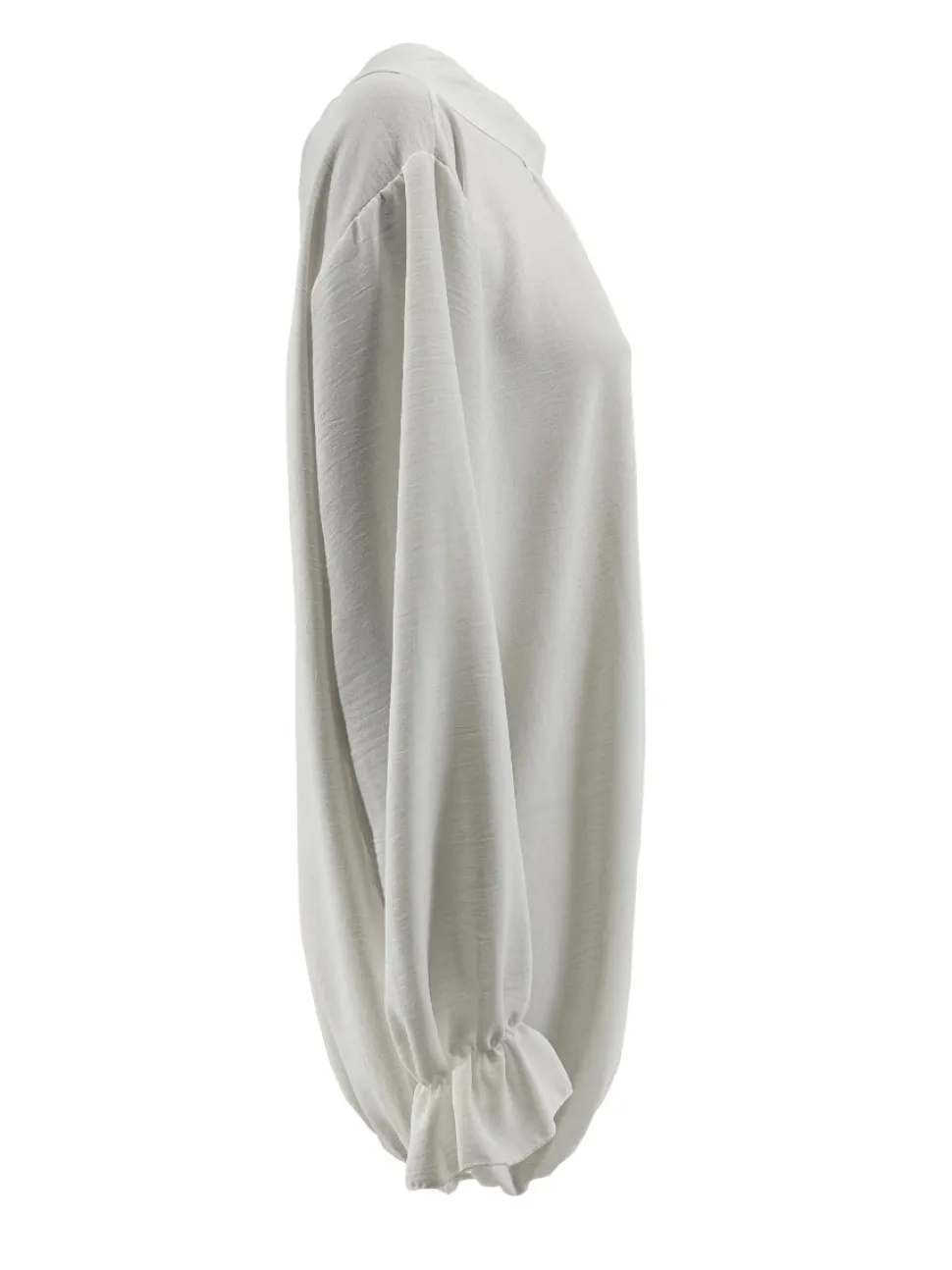 blouse_met_ronde_hals_en__1-9.webp Blouse met ronde hals en knopen in de hals Nikki off-white