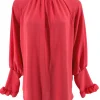 Blouse met ruffle en knoopje in de hals Nicole koraal