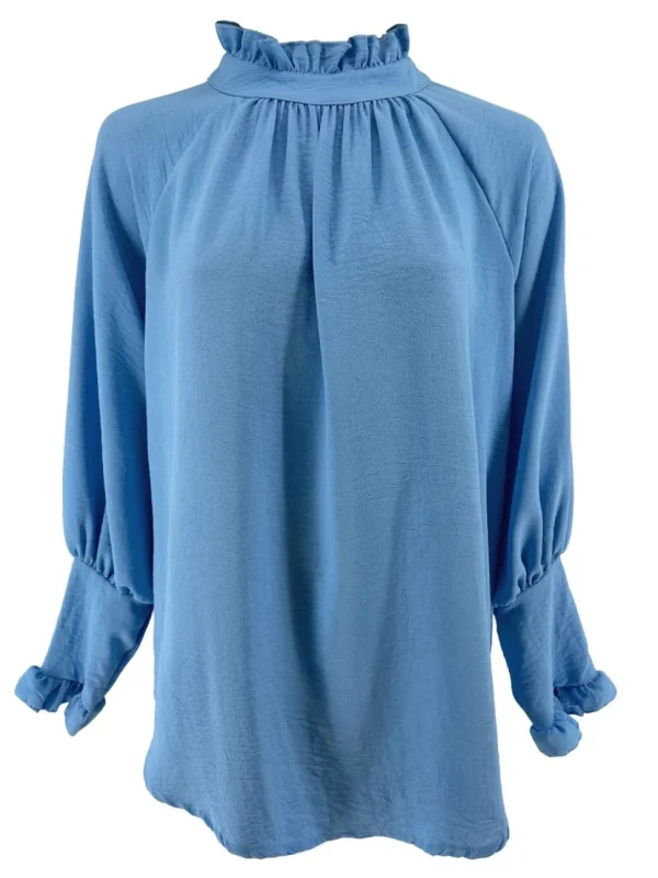 Blouse met ruffle en knoopje in de hals Nicole licht blauw