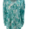 Blouse met v-hals en afgewerkt met boord Ivy Clouds mint (SALE)