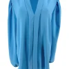 Blouse met v-hals en bies aan de voorzijde Lisanne licht blauw. SALE