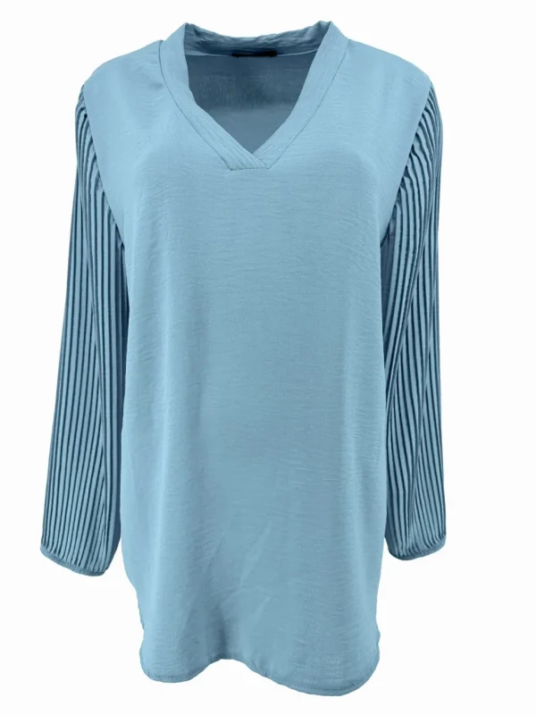 Blouse met v-hals en plisse mouw Romy licht blauw SALE