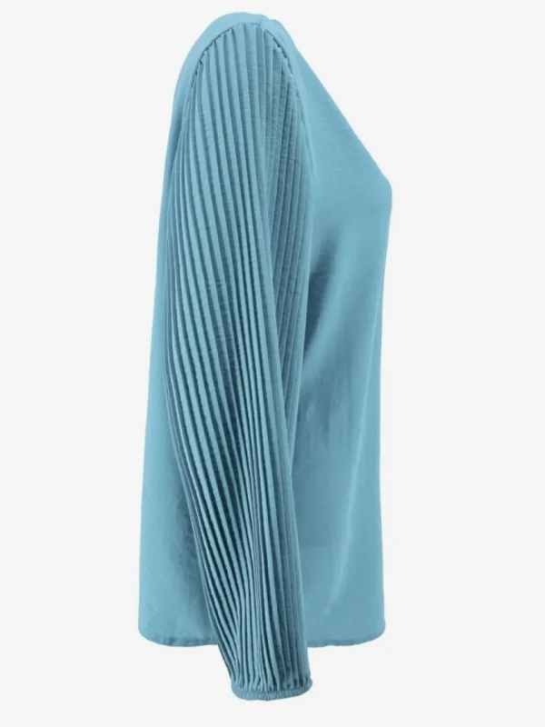 Blouse met v-hals en plisse mouw Romy licht blauw SALE