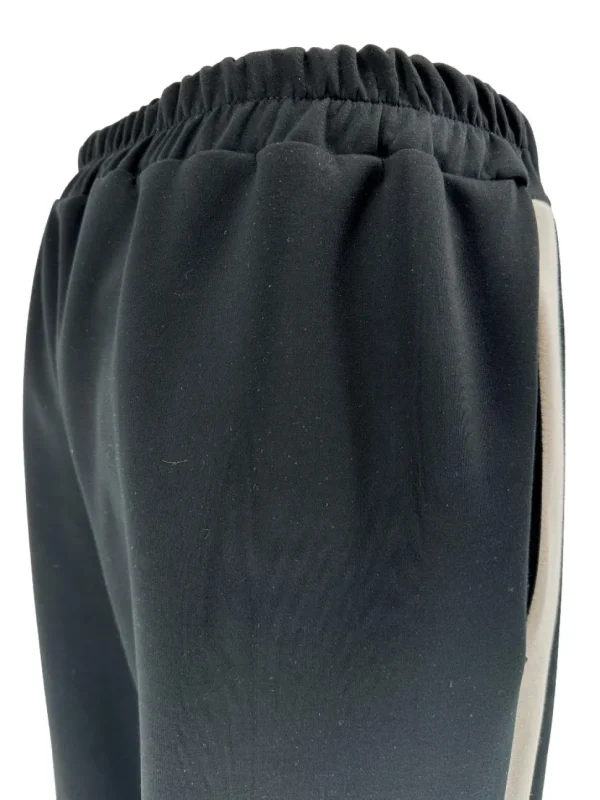 Broek met elastische taille en bies Nina zwart.(gts)