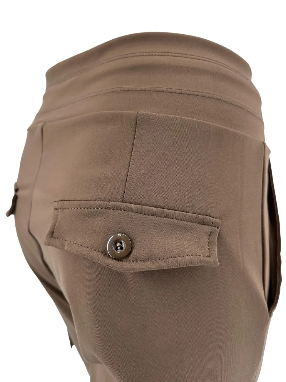 cargo_travelstof_broek_bi_1.webp CARGO travelstof broek Bibi bruin.(SALE