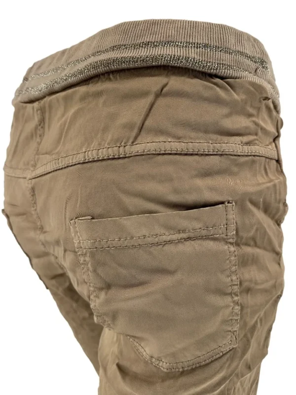 Italy jogg-jeans in satijn-look SPARKLING camel