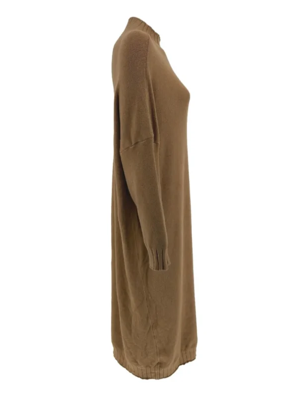 Jurk met opstaande kraag en lange mouw Lieke camel.JMK