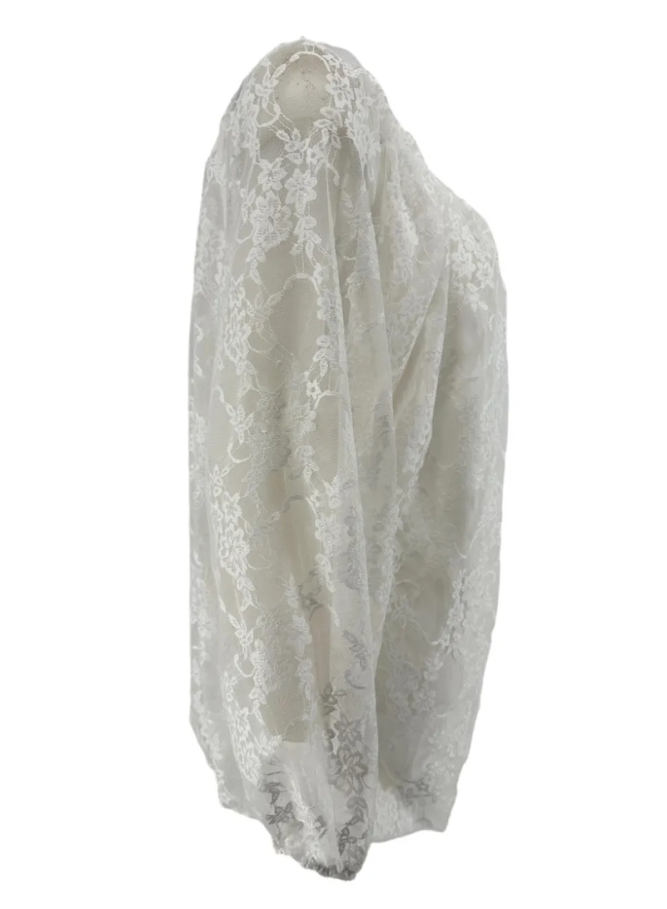 kleinere_kanten_ballon_bl_1-5.webp KLEINERE Kanten ballon blouse met koordje Celestine off-white