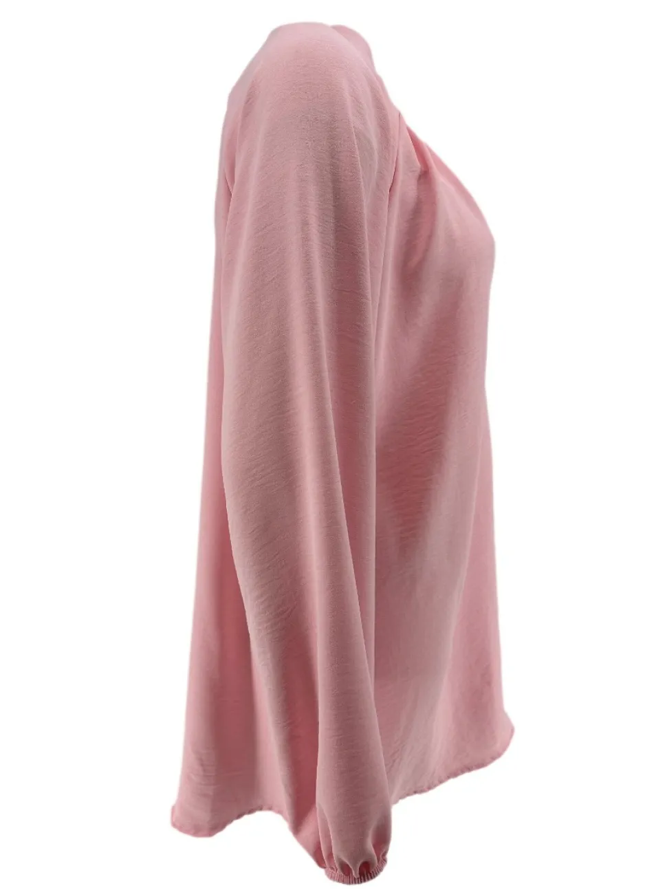kortere_blouse_met_opstaa_1-1.webp KORTERE blouse met opstaande kraag en 2 knoopjes Siske licht roze