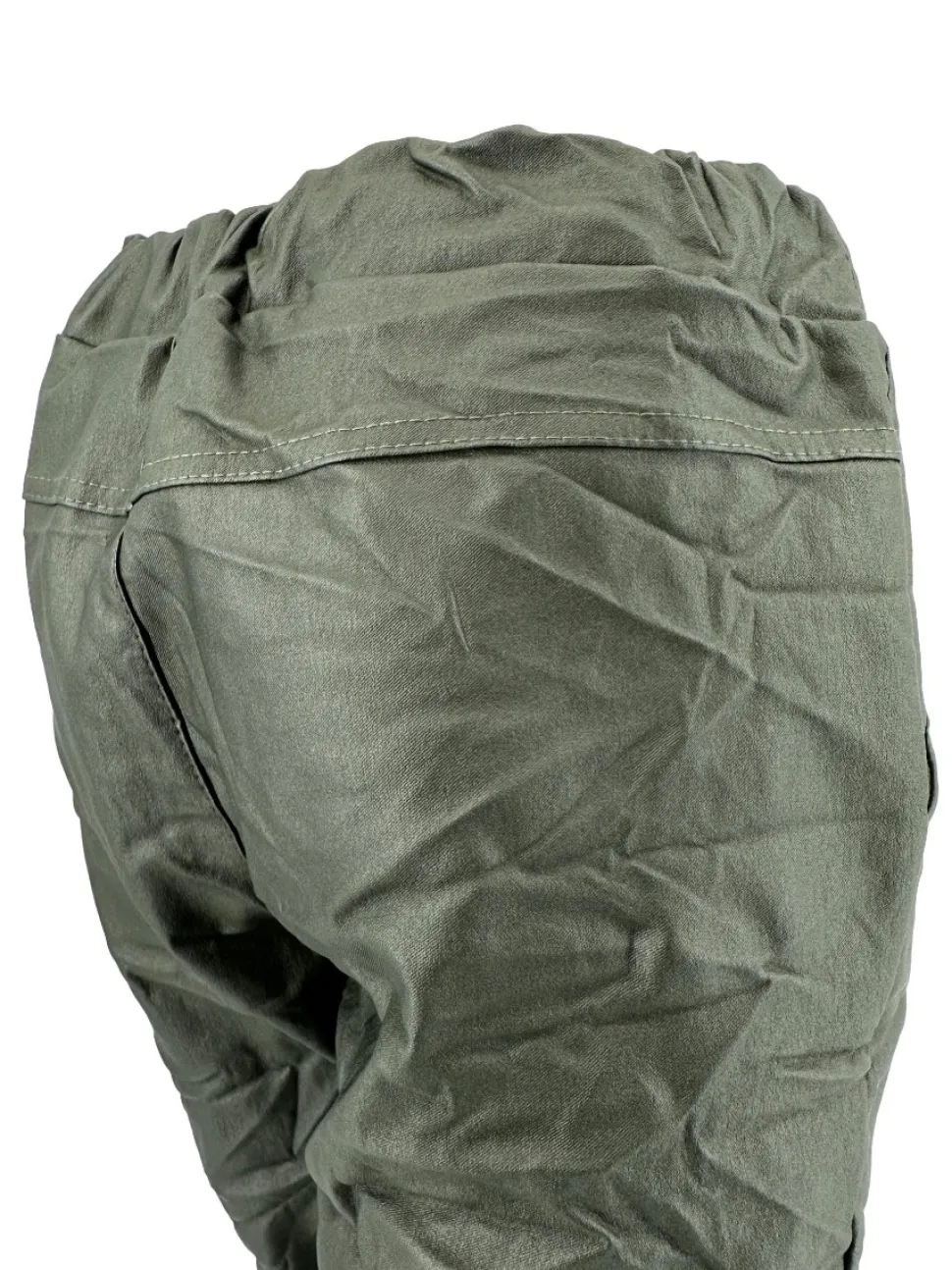 leatherlook_joggjeans_sal_1.webp Leather-look jogg-jeans Salina army