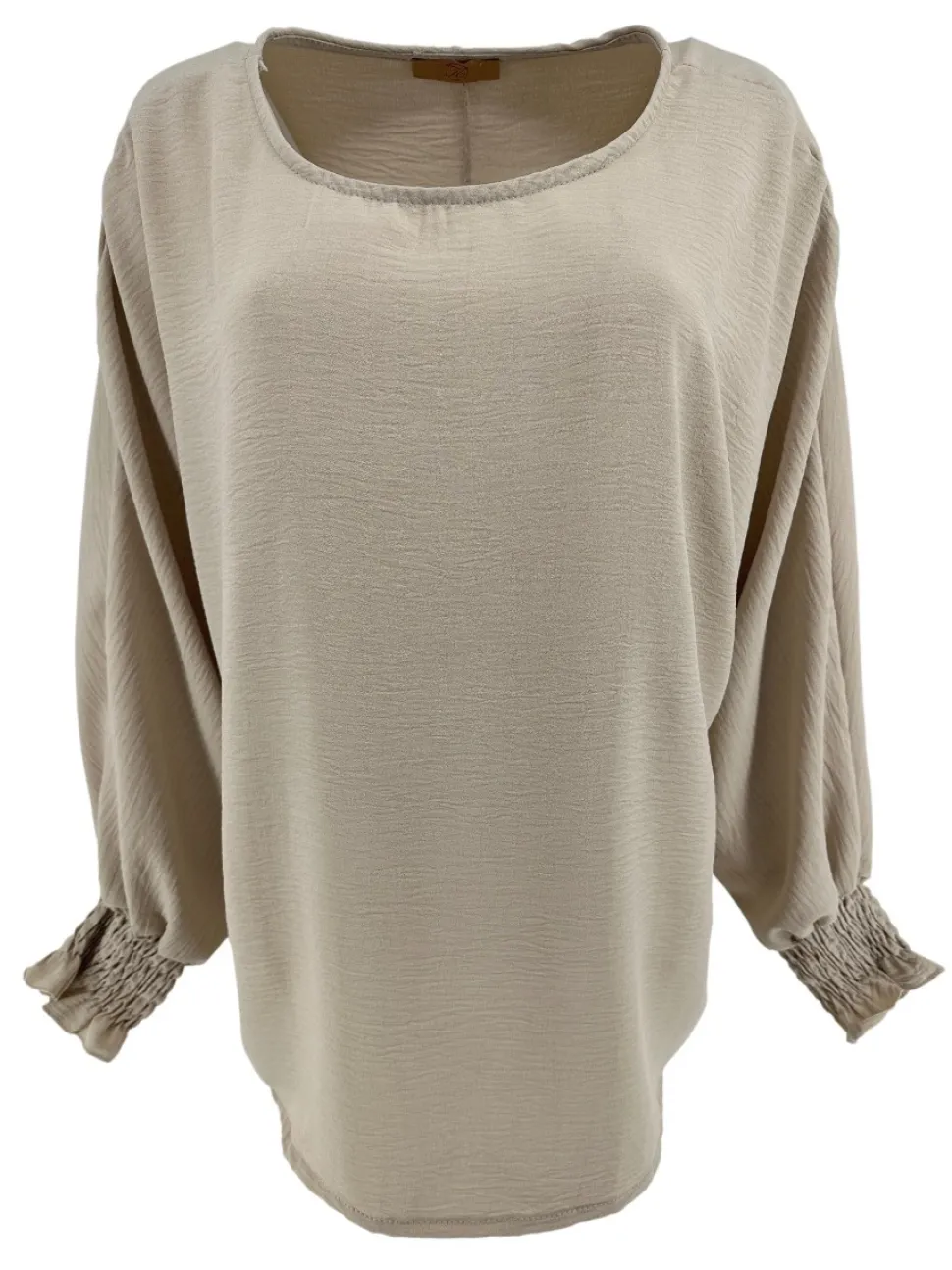 oversized_blouse_met_vlee_0.webp Oversized blouse met vleermuis mouw en smock mouw Gaby beige