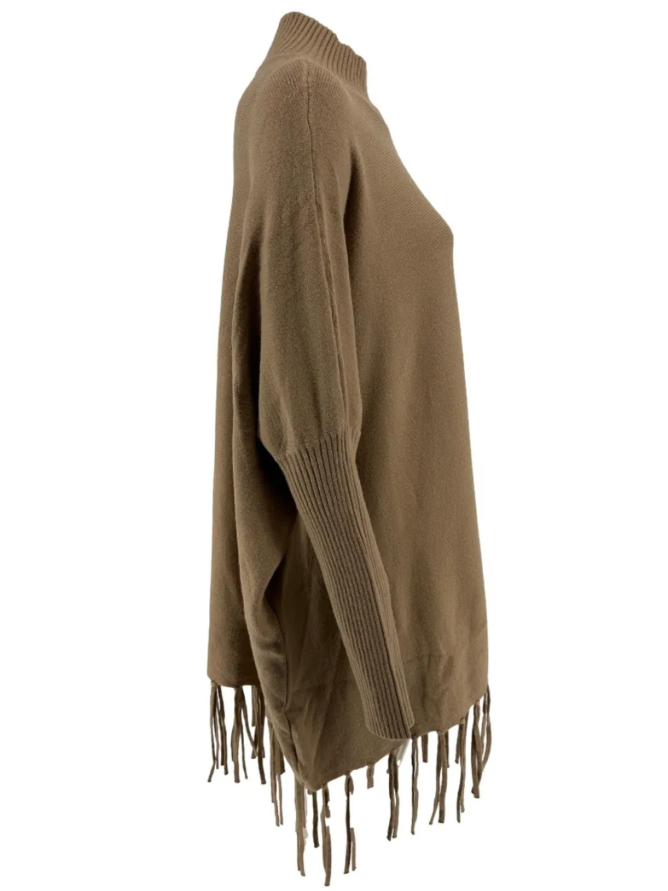 poncho_trui_met_franjes_e_1.webp Poncho trui met franjes en RONDE knopen op de schouder camel