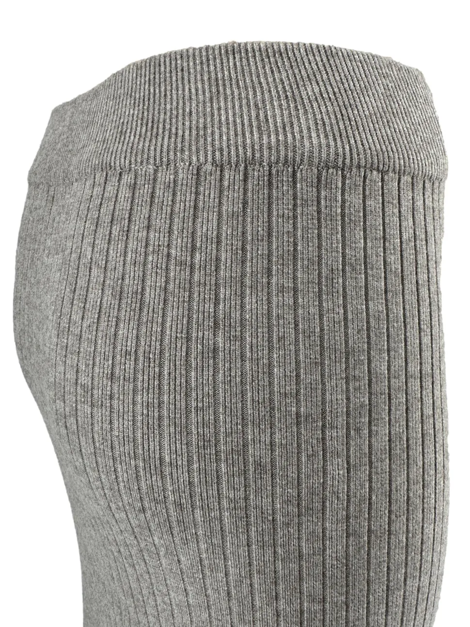 rok_met_rib_details_en_kn_1-1.webp Rok met rib details en knopen aan de zijkant Melody taupe (W2062)