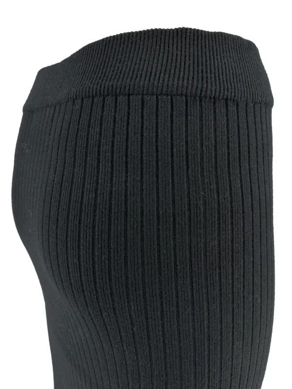 Rok met rib details en knopen aan de zijkant Melody zwart (W2062)