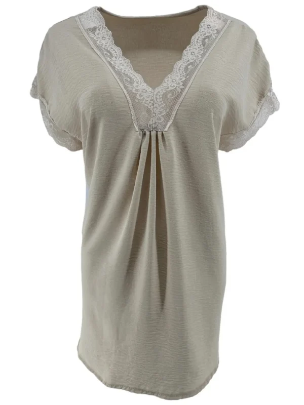 Top met kanten v-hals en mouw Trix beige