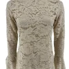Top van kant met knopen op de rug en MATEN Rose beige (SALE)