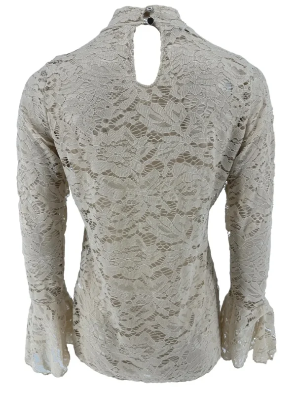 Top van kant met knopen op de rug en MATEN Rose beige (SALE)